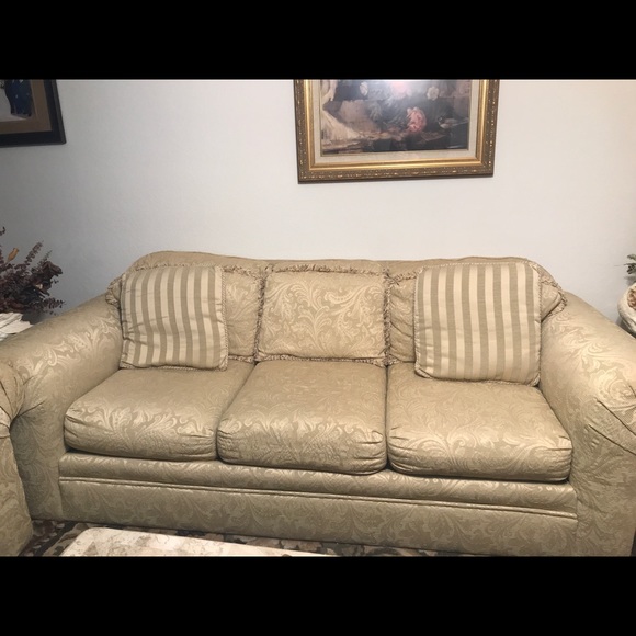 Couches - Picture 2 of 2